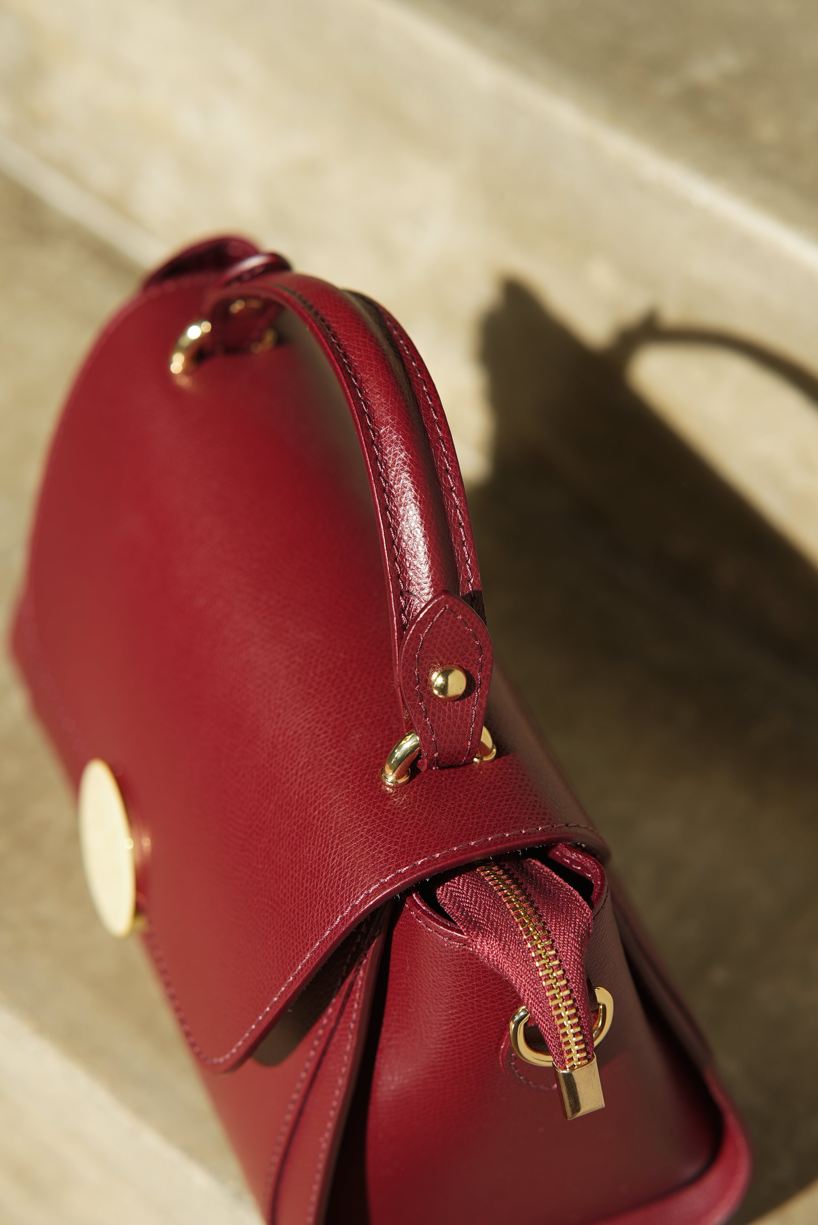 BOLSO EN CUERO
