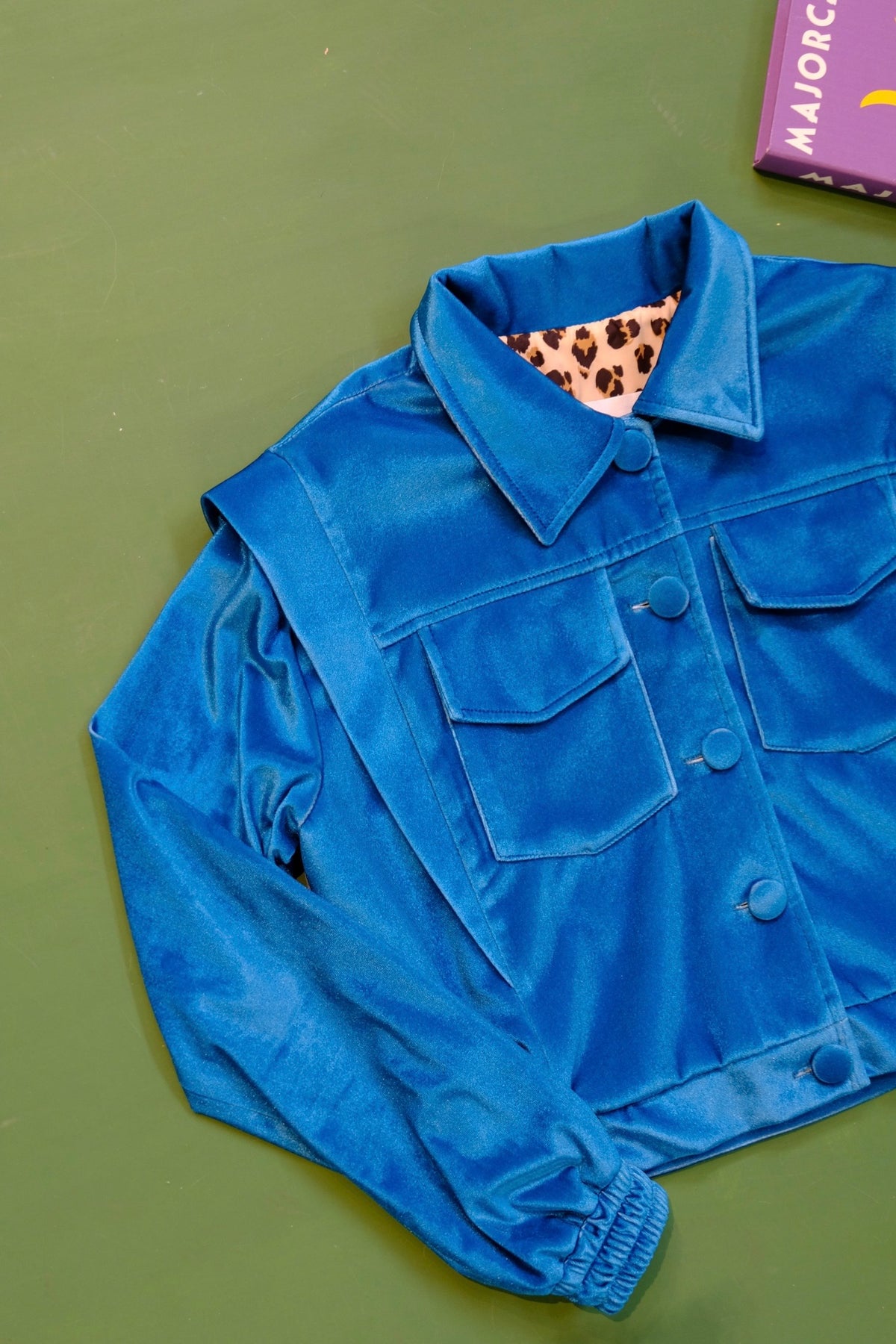 CHAQUETA ALITAS VELVET LEOPARD
