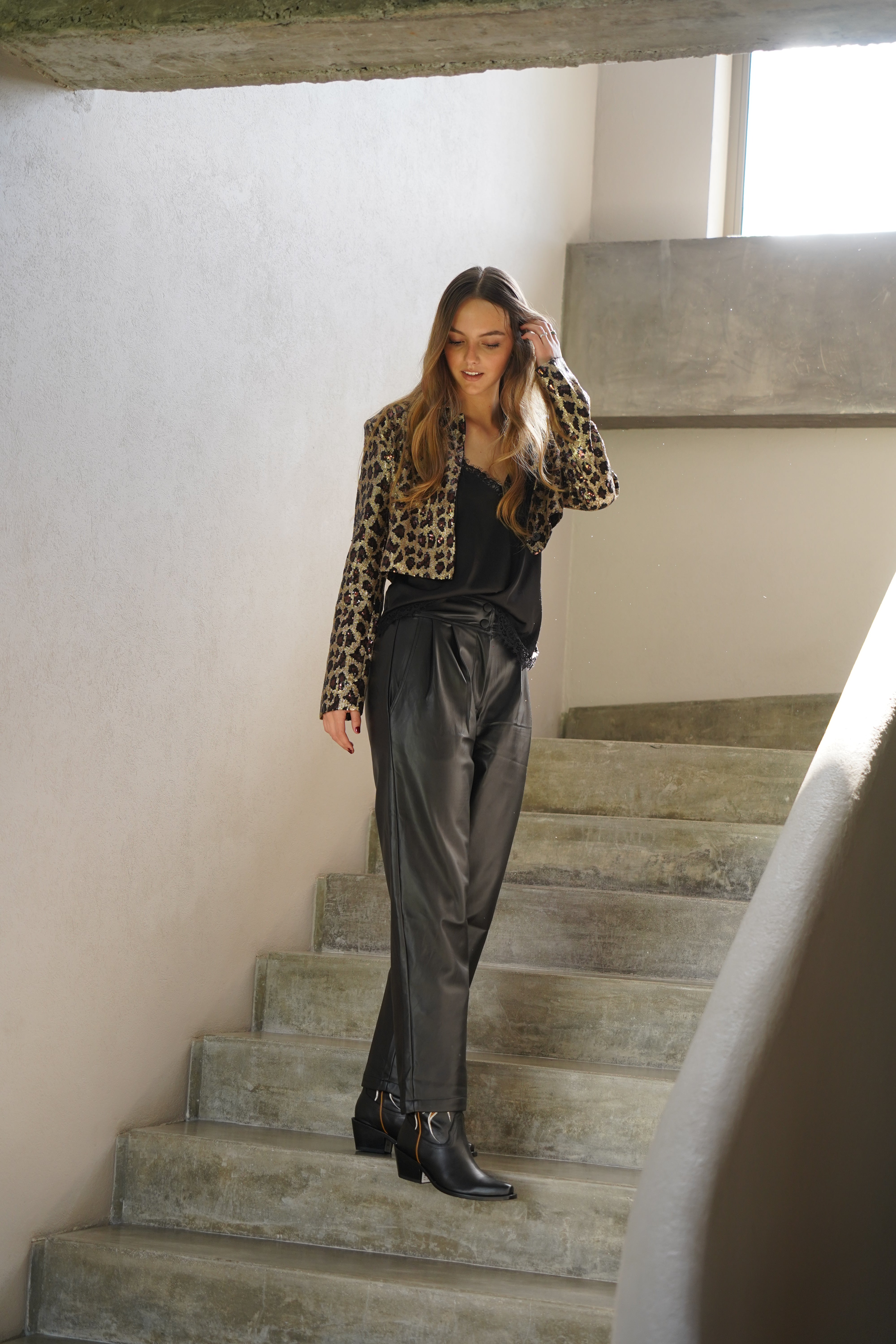 PANTALON CUIR