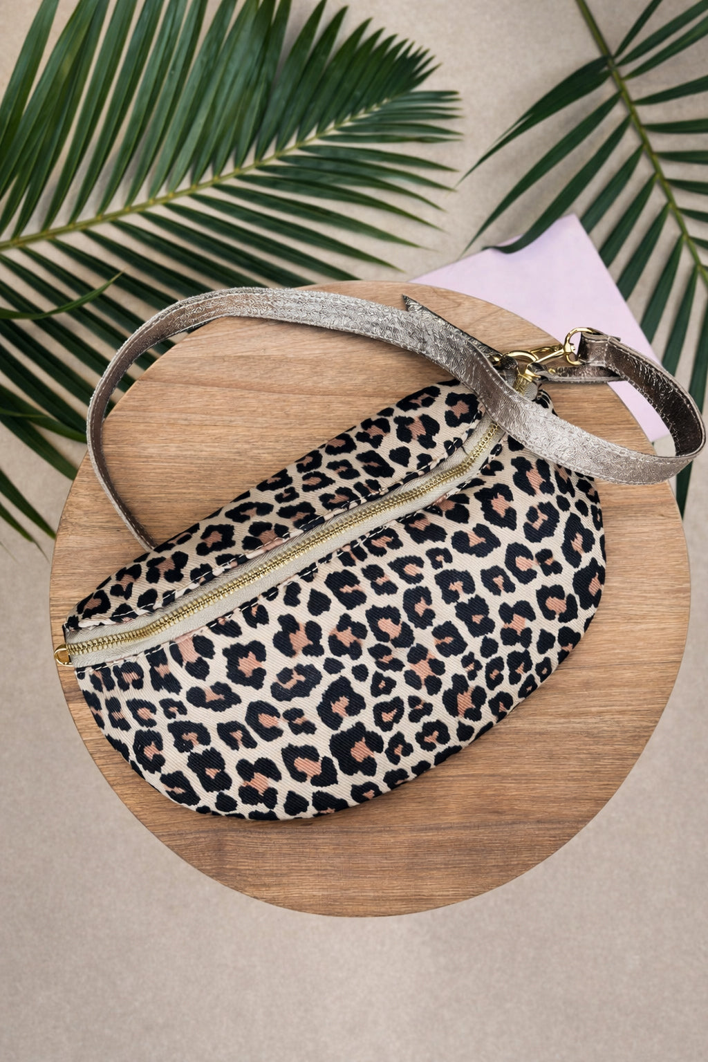 RIÑONERA LEOPARD