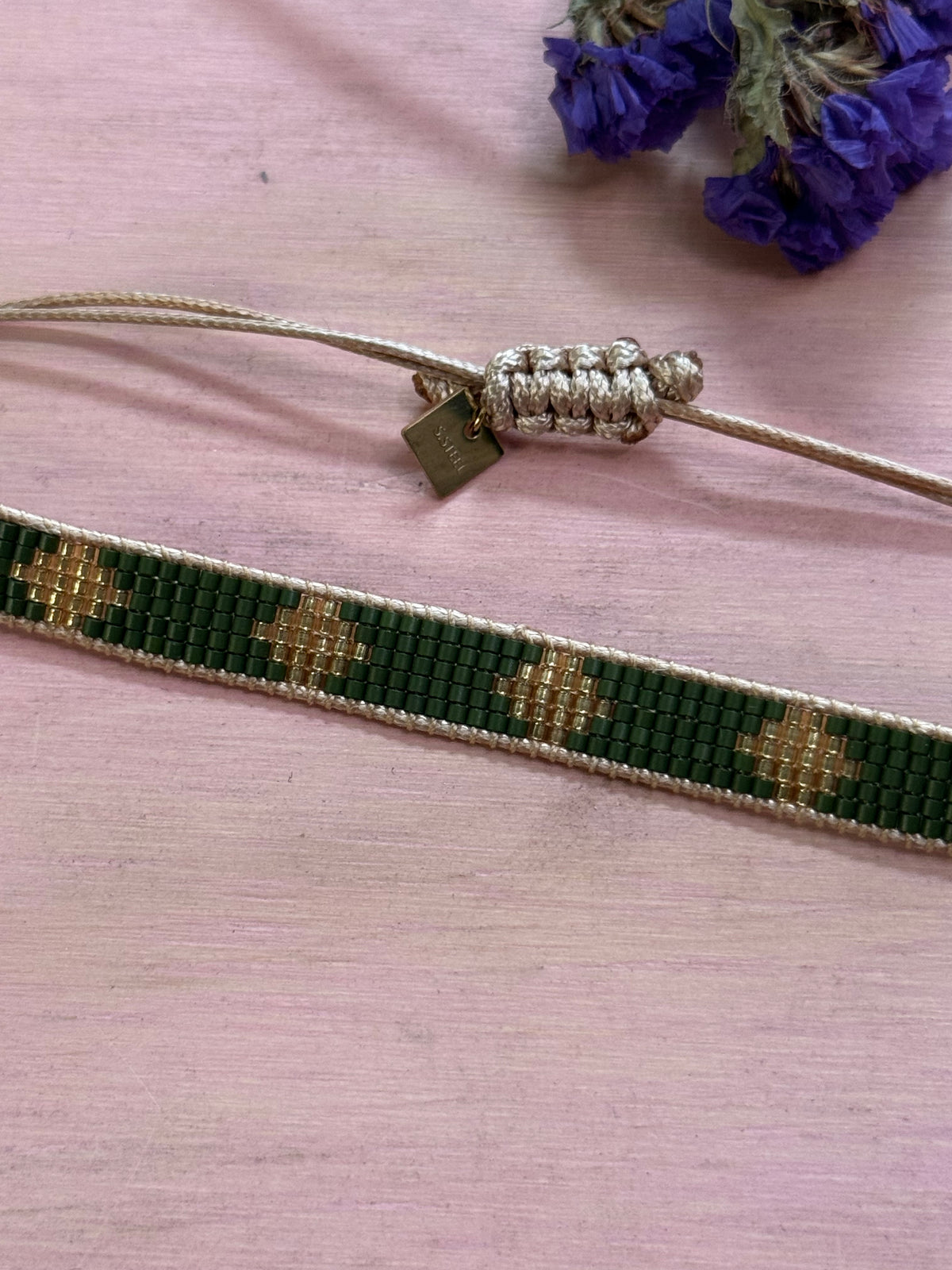 PULSERA TEJIDA MEDIANA