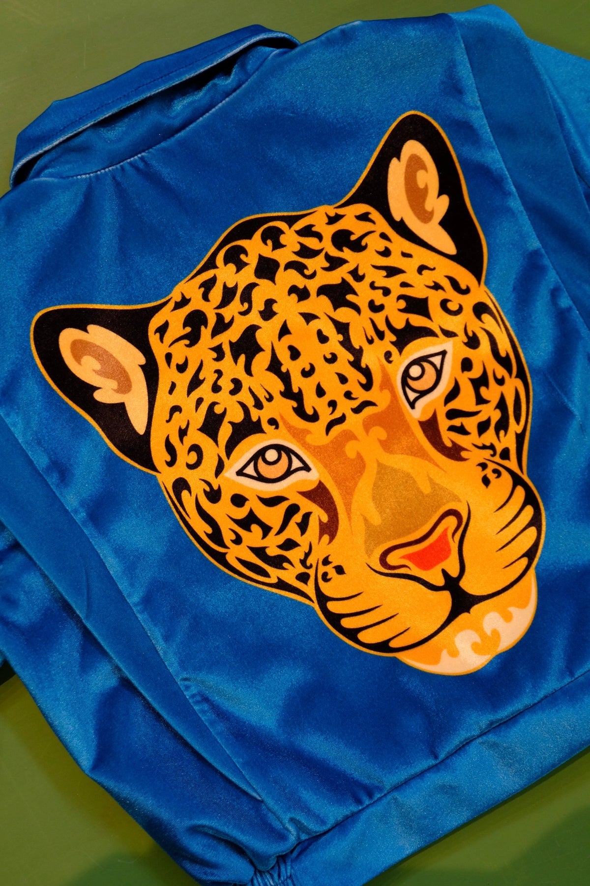 CHAQUETA ALITAS VELVET LEOPARD