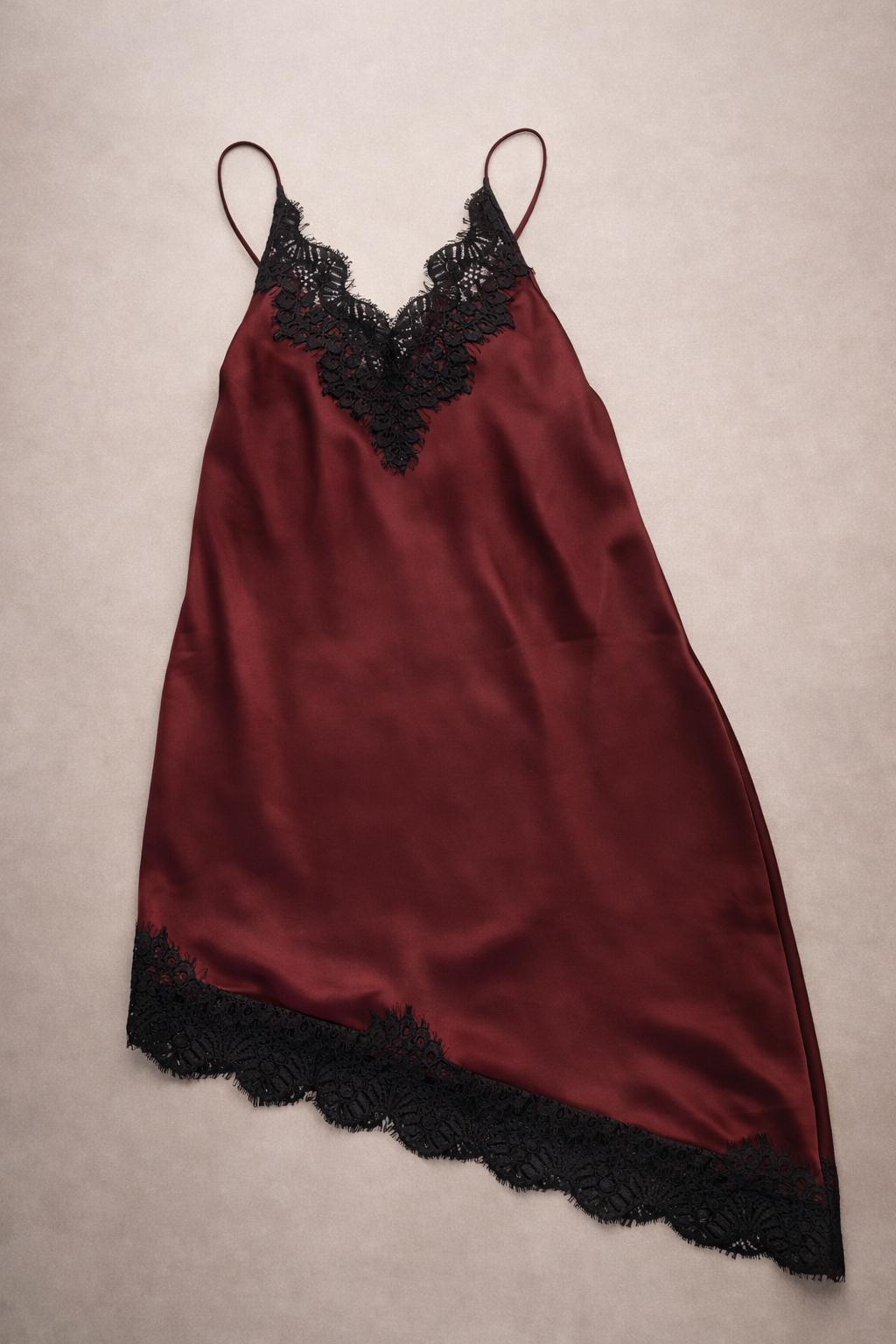 VESTIDO LENCERO VINO ENCAJE