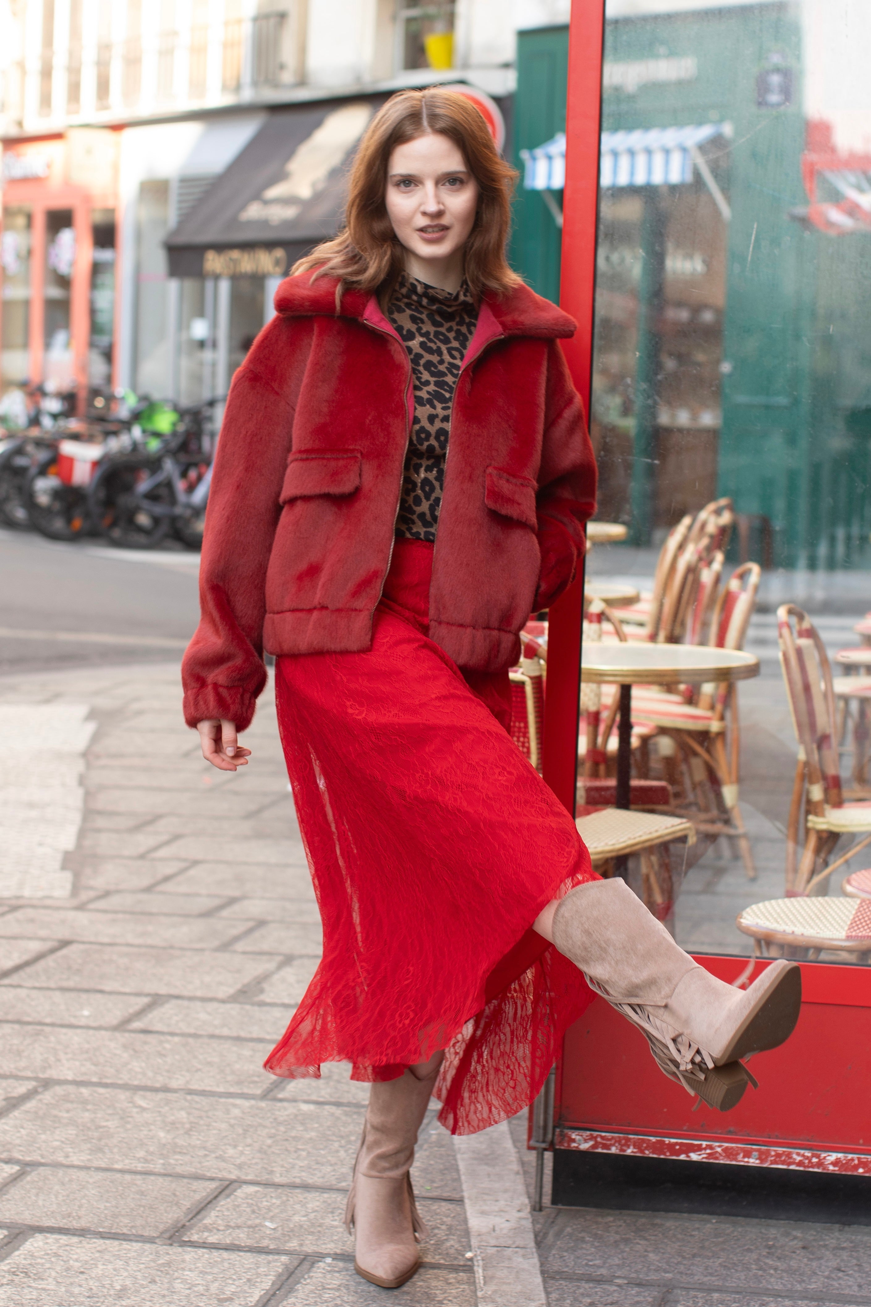 FALDA RED