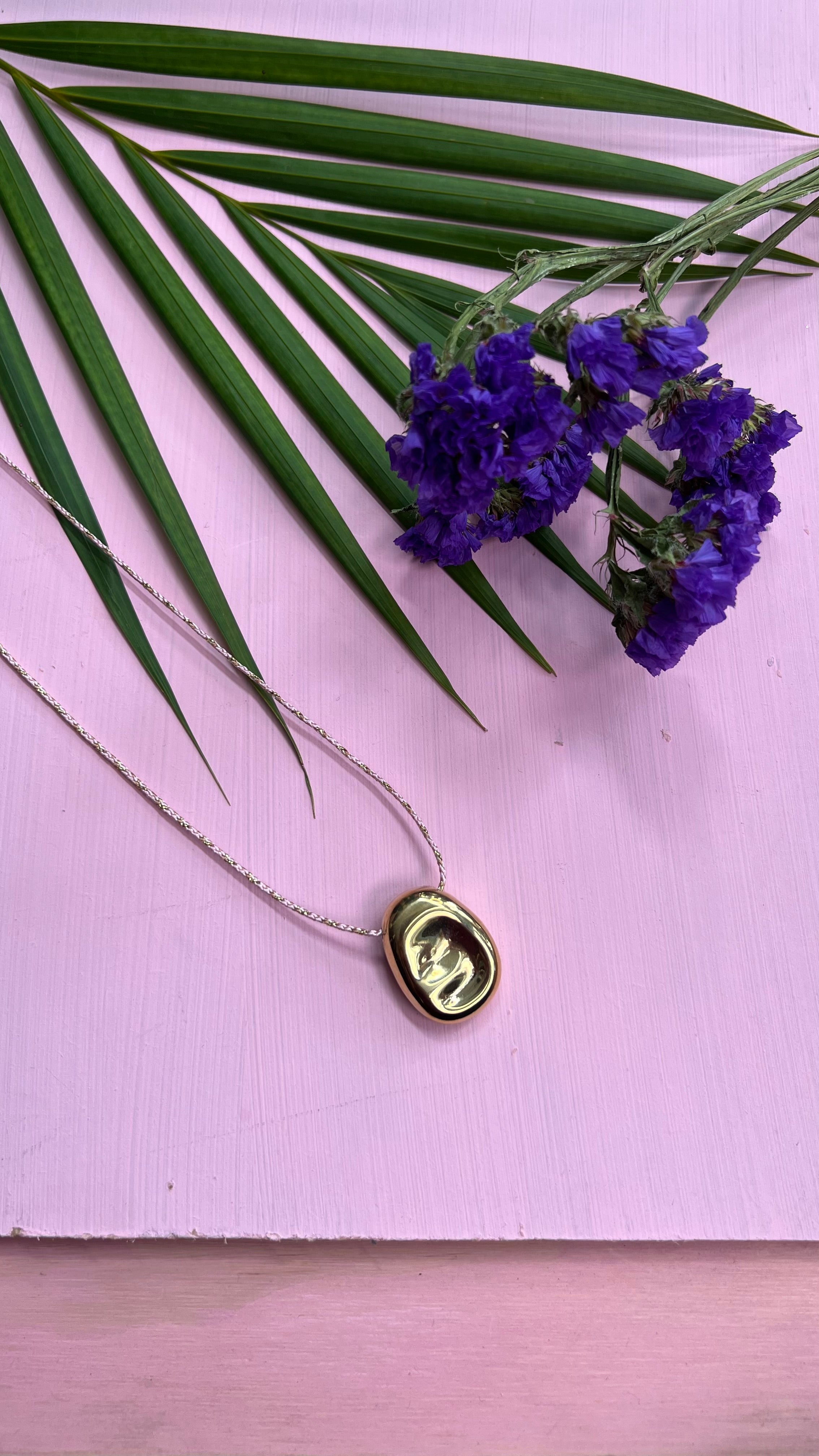 COLLAR LARGO