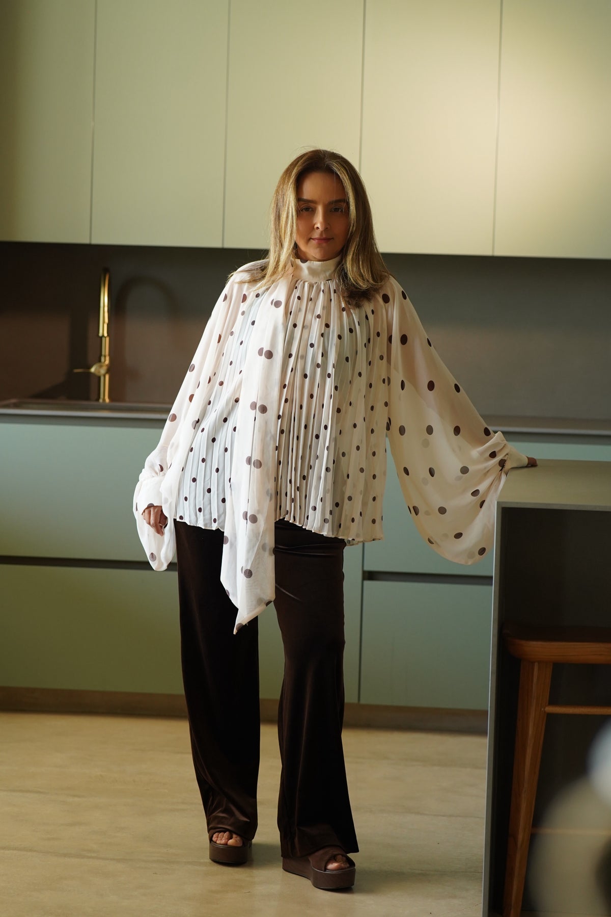 CAMISA PLISADA POLKA DOT BEIGE