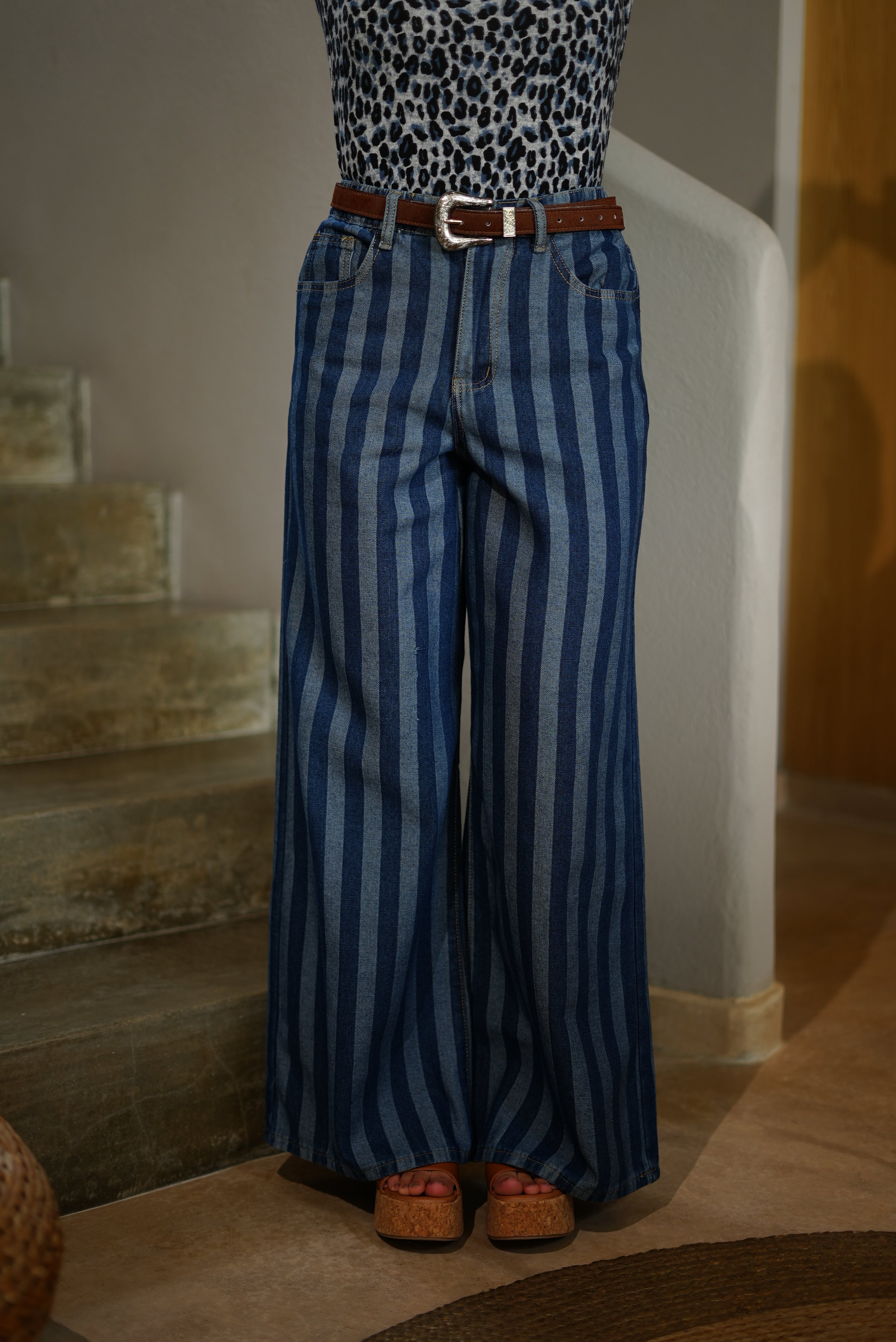 PANTALON RAYAS BOLSILLOS CORAZON