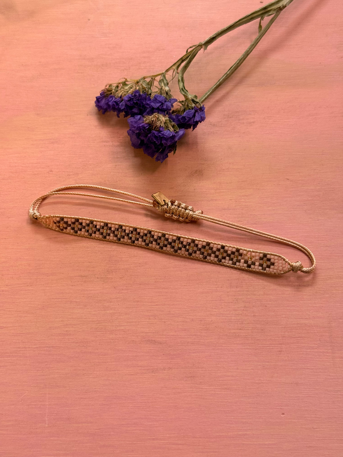 PULSERA TEJIDA MEDIANA