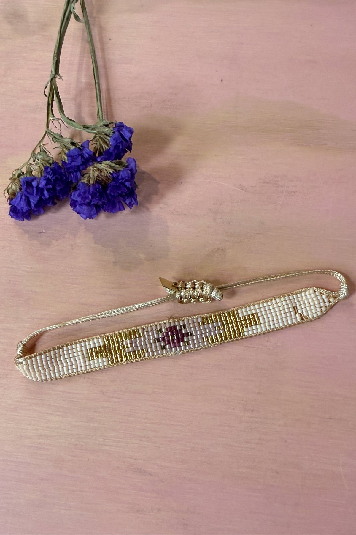 PULSERA TEJIDA MEDIANA