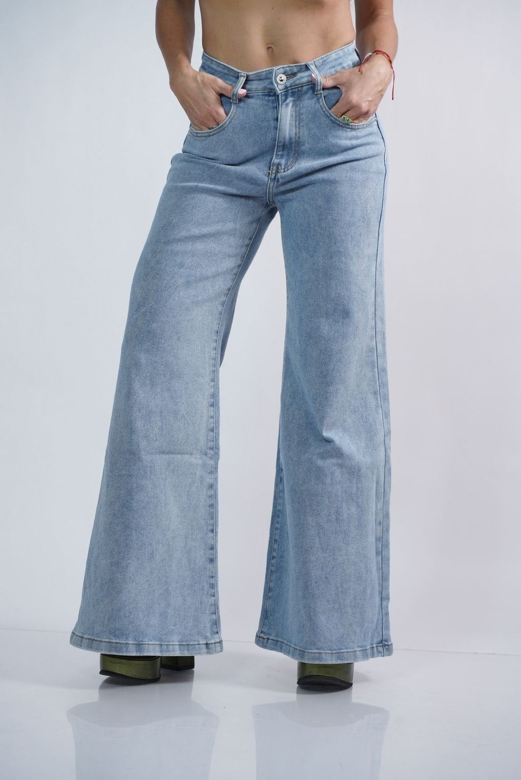 JEAN DEAR BOTA CAMPANA