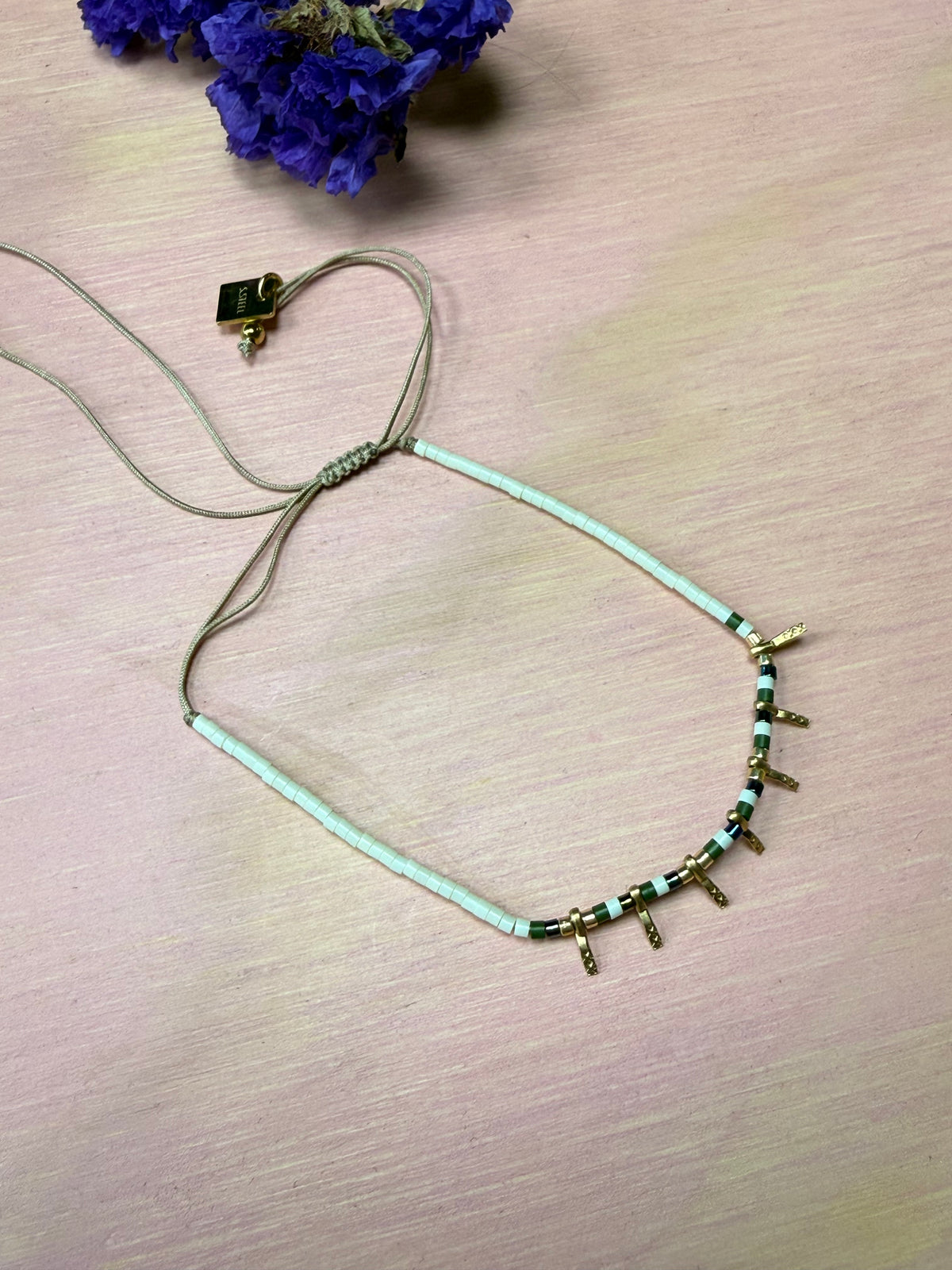 PULSERA TEJIDA DELGADA