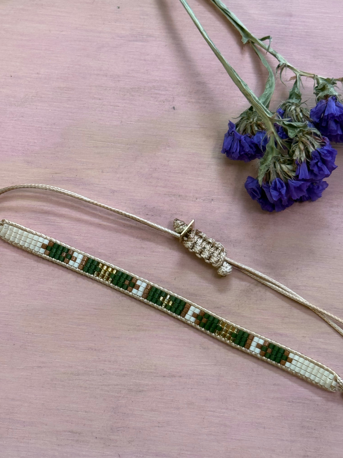 PULSERA TEJIDA MEDIANA