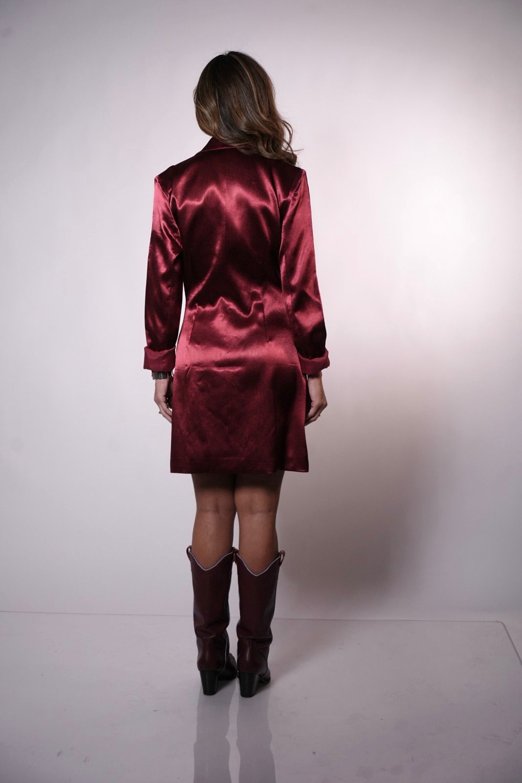 VESTIDO SATIN VINO