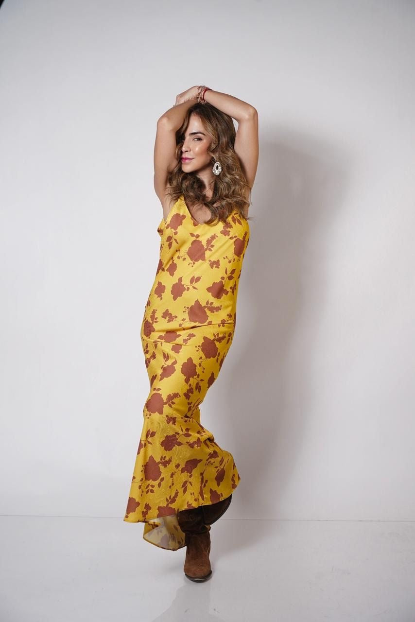VESTIDO MOSTAZA FLORES