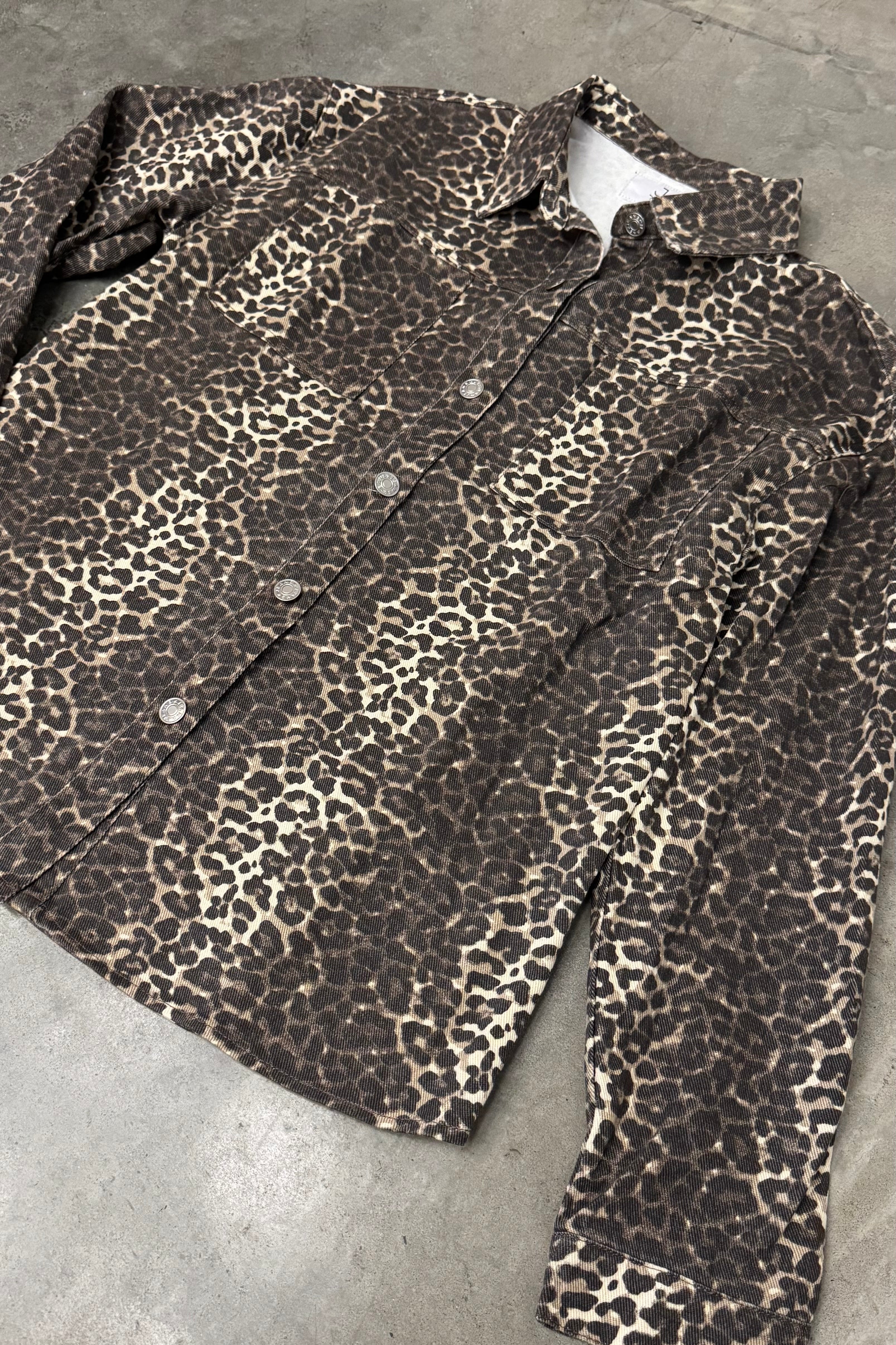 CHAQUETA LEOPARD