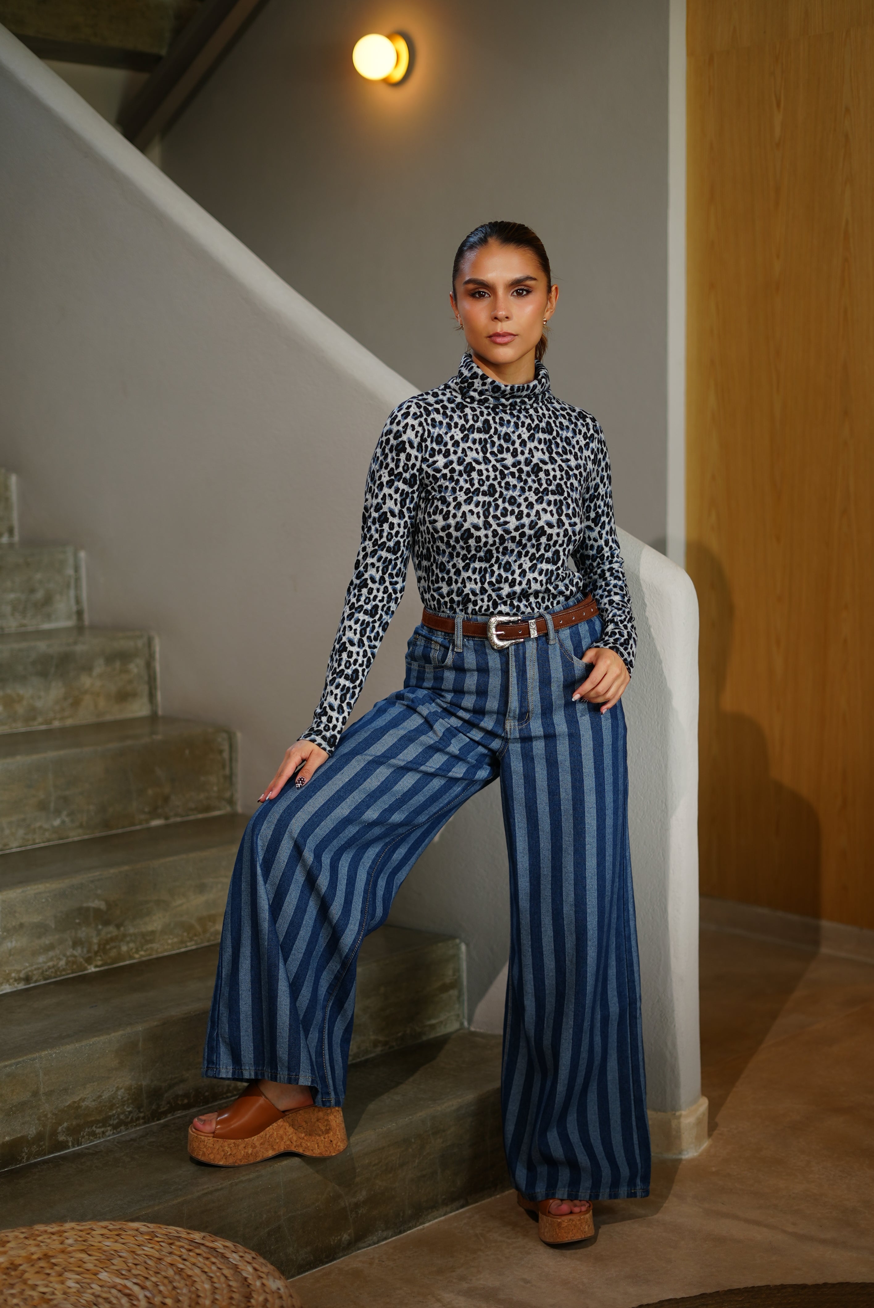 PANTALON RAYAS BOLSILLOS CORAZON
