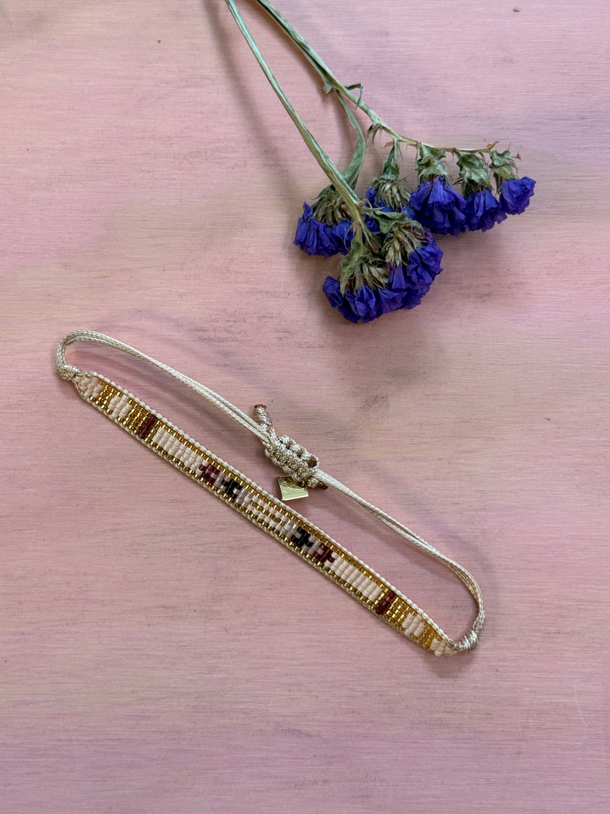 PULSERA TEJIDA MEDIANA