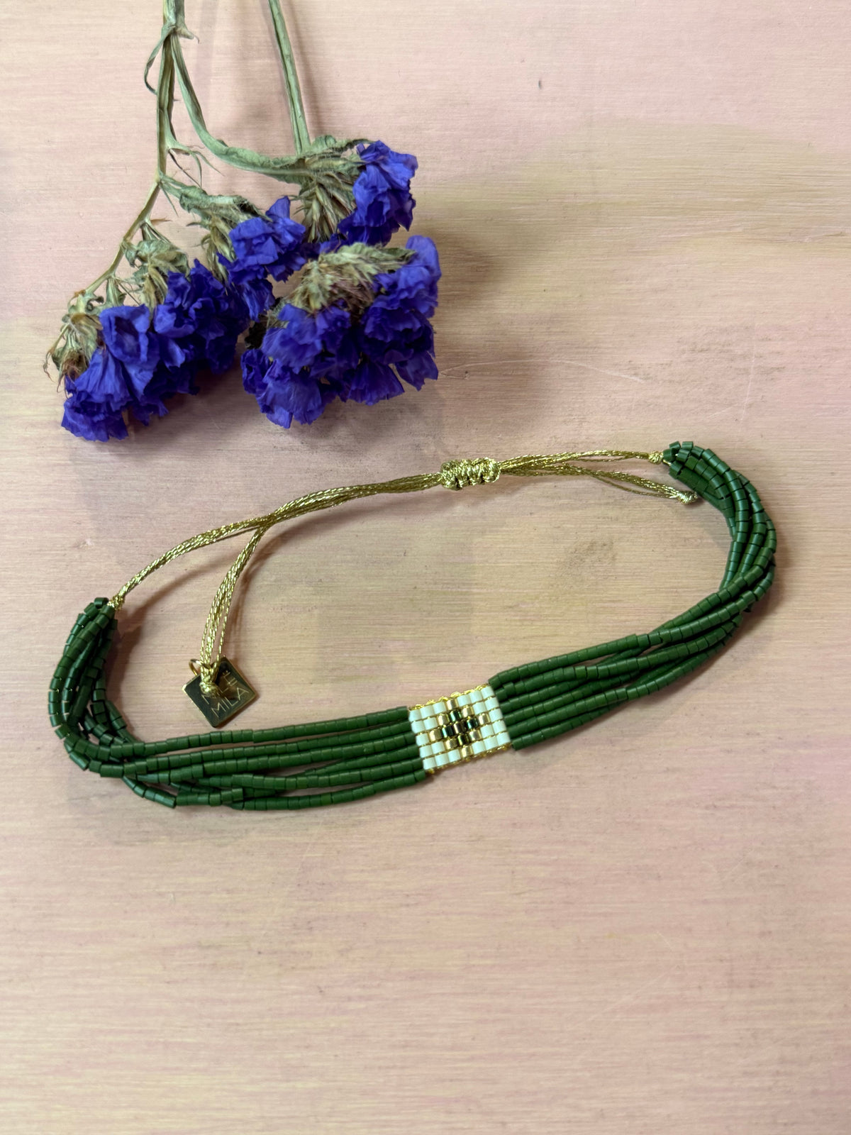 PULSERA TEJIDA MEDIANA