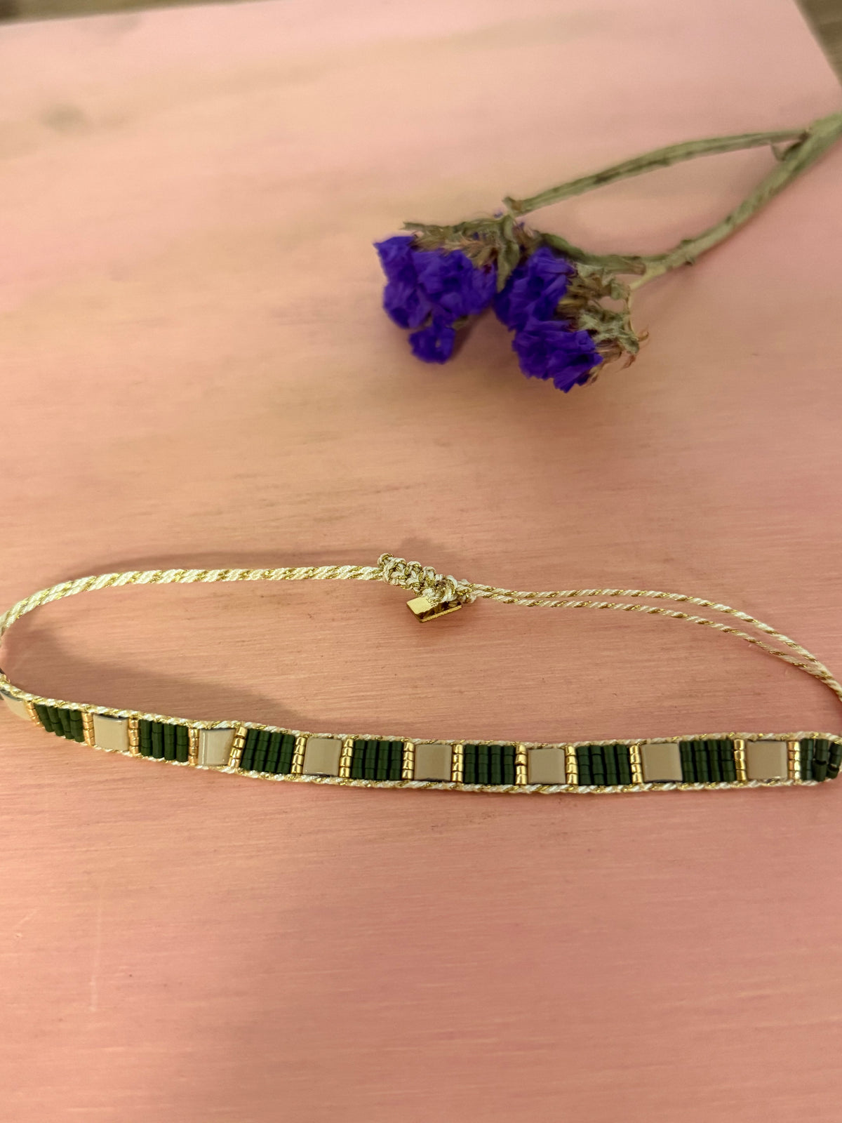 PULSERA TEJIDA MEDIANA